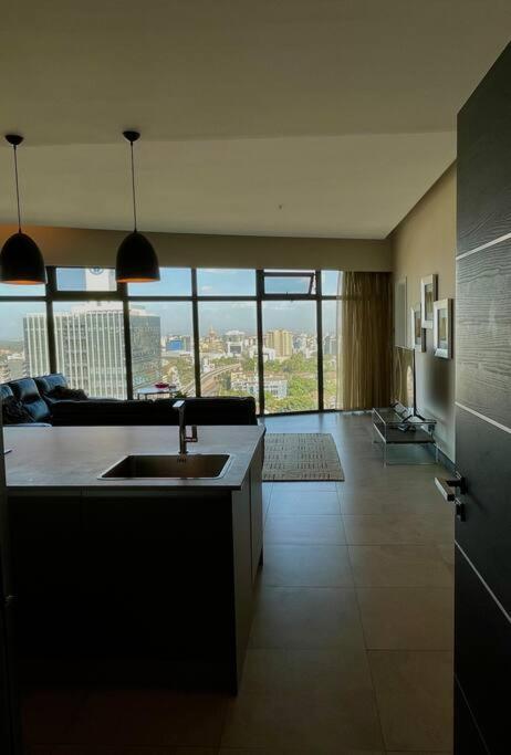 City View Apartment Nestled In The Heart Of Nbo Nairobi Exteriér fotografie